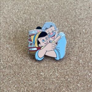 Disney Hugs Pinocchio Disney Pin